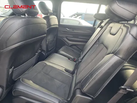 More photos of 2024 Jeep Grand Cherokee L Altitude at Clement Pre-Owned, MO