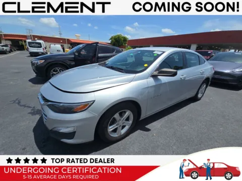 Silver 2019 Chevrolet Malibu LS for sale in Florissant, MO