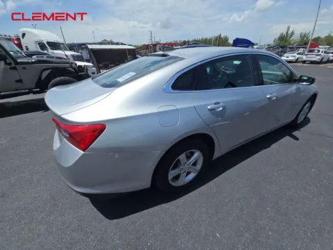 More photos of 2019 Chevrolet Malibu LS at Clement Pre-Owned, MO