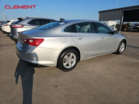 More photos of 2020 Chevrolet Malibu LS at Clement Pre-Owned, MO