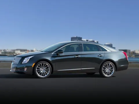 Black 2014 Cadillac XTS Premium for sale in Florissant, MO
