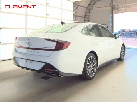 More photos of 2023 Hyundai Sonata Limited at Clement Pre-Owned, MO
