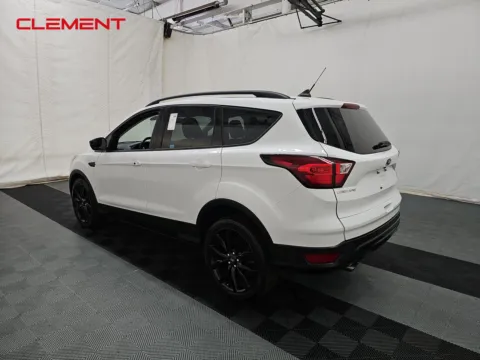 More photos of 2019 Ford Escape SE at Clement Pre-Owned, MO