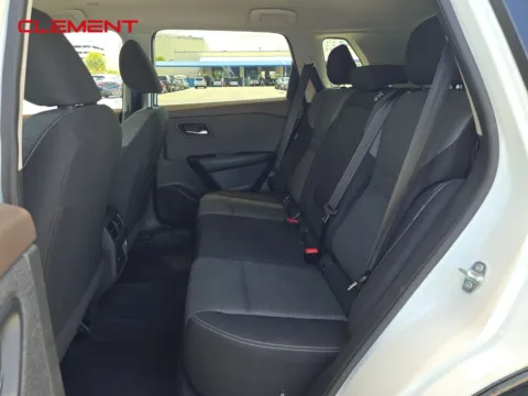More photos of 2023 Nissan Rogue SV at Clement Pre-Owned, MO