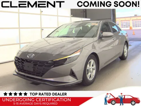 Silver 2022 Hyundai Elantra SE for sale in Florissant, MO
