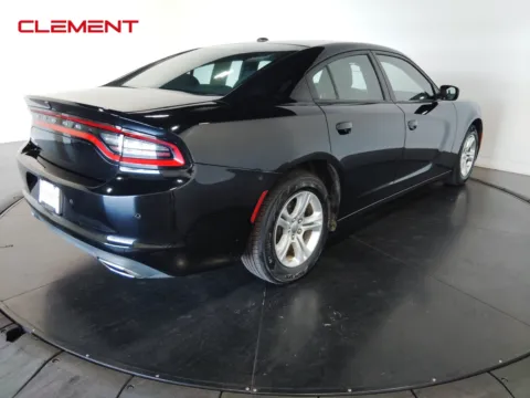 More photos of 2022 Dodge Charger SXT at Clement Pre-Owned, MO