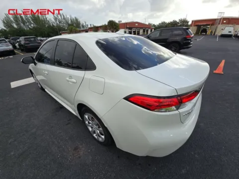 More photos of 2020 Toyota Corolla LE at Clement Pre-Owned, MO