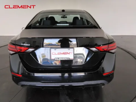 More photos of 2022 Nissan Sentra SV at Clement Pre-Owned, MO