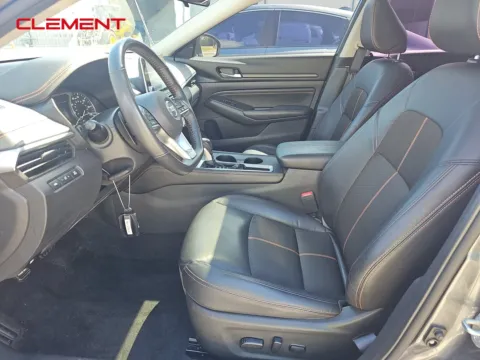 Another view of 2022 Nissan Altima 2.5 SR for sale in Florissant, MO at Clement Pre-Owned