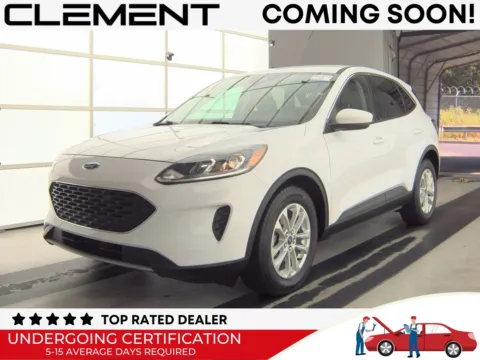 White 2021 Ford Escape Hybrid SE for sale in Florissant, MO