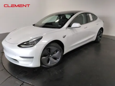 White 2019 Tesla Model 3 Standard Range Plus for sale in Florissant, MO