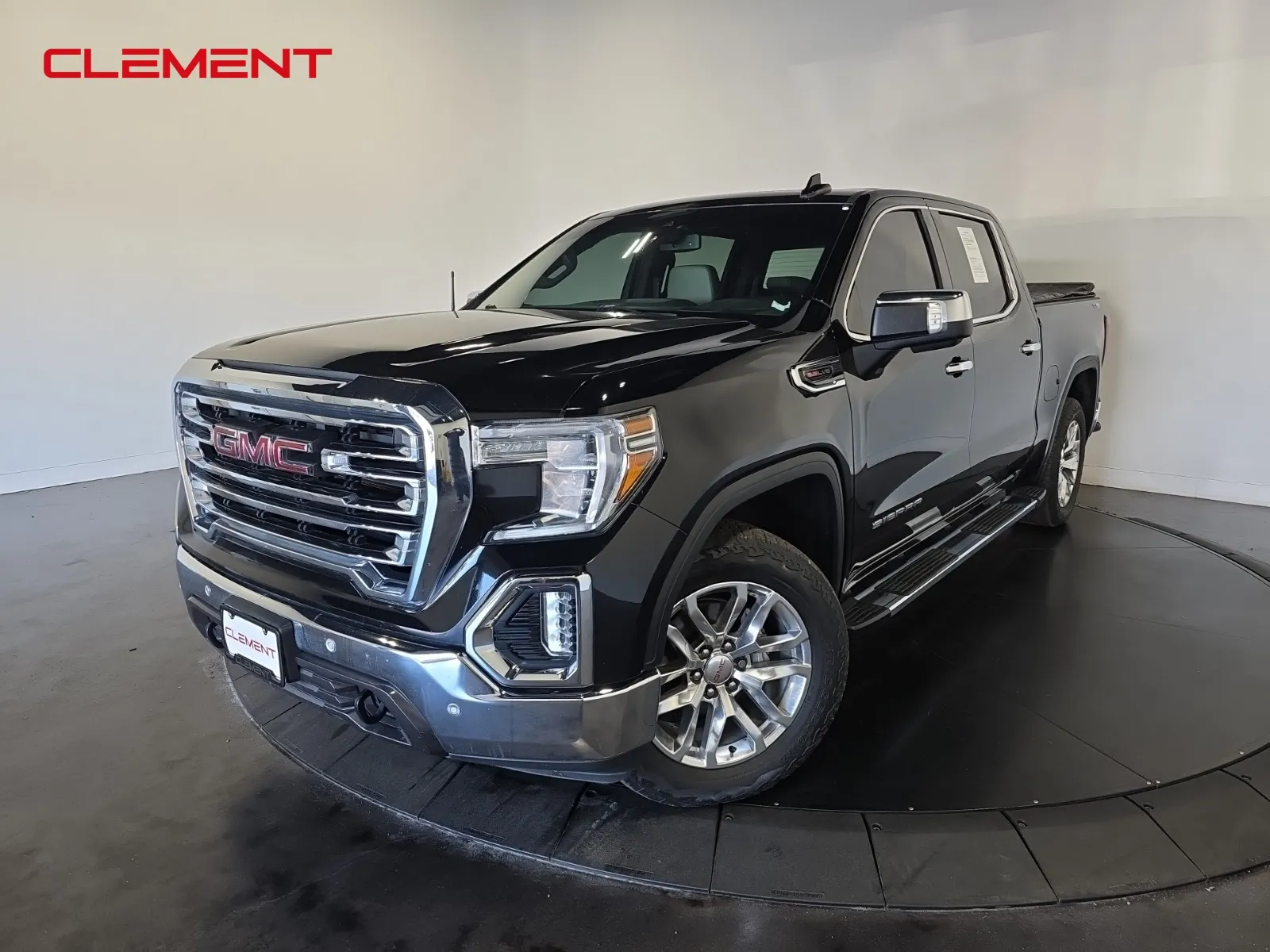 Black 2020 GMC Sierra 1500 SLT for sale in Florissant, MO