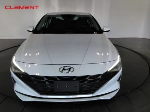 Photos of 2022 Hyundai Elantra SEL for sale in Florissant, MO at Clement Pre-Owned
