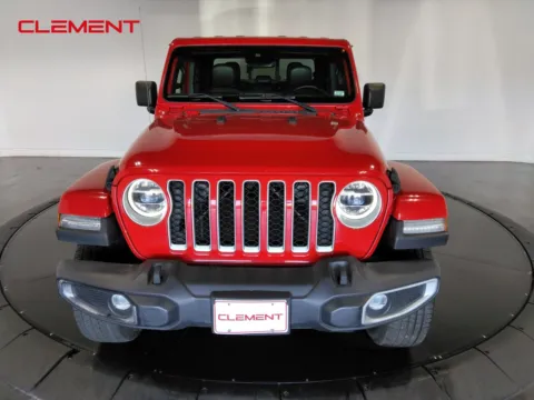 Photos of 2022 Jeep Gladiator Overland for sale in Florissant, MO at Clement Pre-Owned