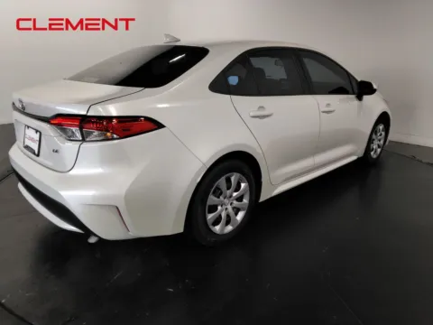 More photos of 2021 Toyota Corolla LE at Clement Pre-Owned, MO