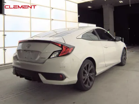 More photos of 2019 Honda Civic Sport at Clement Pre-Owned, MO