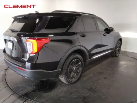 More photos of 2022 Ford Explorer XLT at Clement Pre-Owned, MO