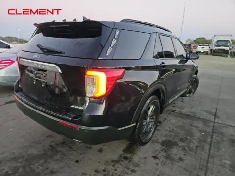 More photos of 2022 Ford Explorer XLT at Clement Pre-Owned, MO