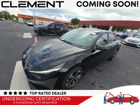 Black 2023 Hyundai Elantra SEL for sale in Florissant, MO