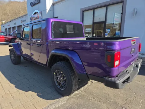 More photos of 2026 Jeep Gladiator Sport S at Outten Chrysler Dodge Jeep Ram of Tamaqua, PA