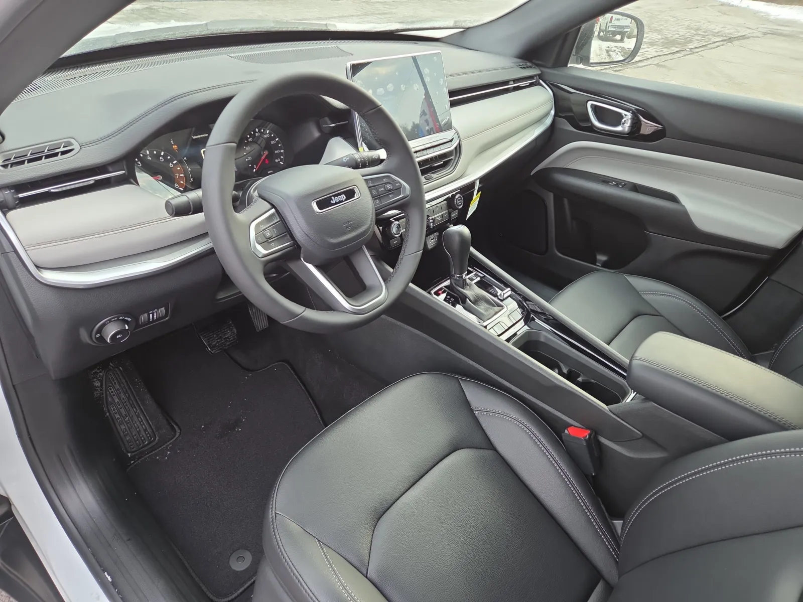 2026 Jeep Compass Limited - Photo 8