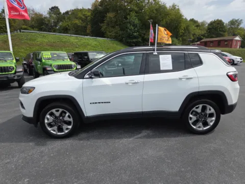 More photos of 2022 Jeep Compass Limited at Outten Chrysler Dodge Jeep Ram of Tamaqua, PA