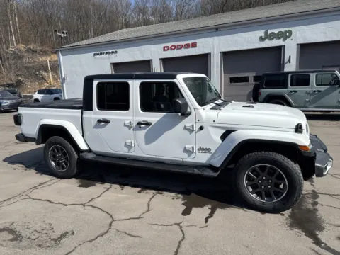 Another view of 2021 Jeep Gladiator Overland for sale in Tamaqua, PA at Outten Chrysler Dodge Jeep Ram of Tamaqua