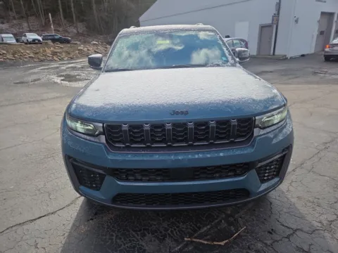 More photos of 2026 Jeep Grand Cherokee Limited at Outten Chrysler Dodge Jeep Ram of Tamaqua, PA