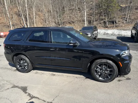 Photos of 2026 Dodge Durango GT Plus HEMI V8 for sale in Tamaqua, PA at Outten Chrysler Dodge Jeep Ram of Tamaqua