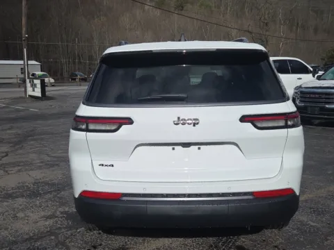 Another view of 2026 Jeep Grand Cherokee L Limited for sale in Tamaqua, PA at Outten Chrysler Dodge Jeep Ram of Tamaqua