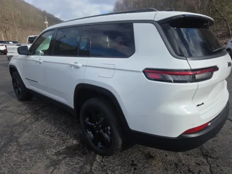 More photos of 2026 Jeep Grand Cherokee L Limited at Outten Chrysler Dodge Jeep Ram of Tamaqua, PA