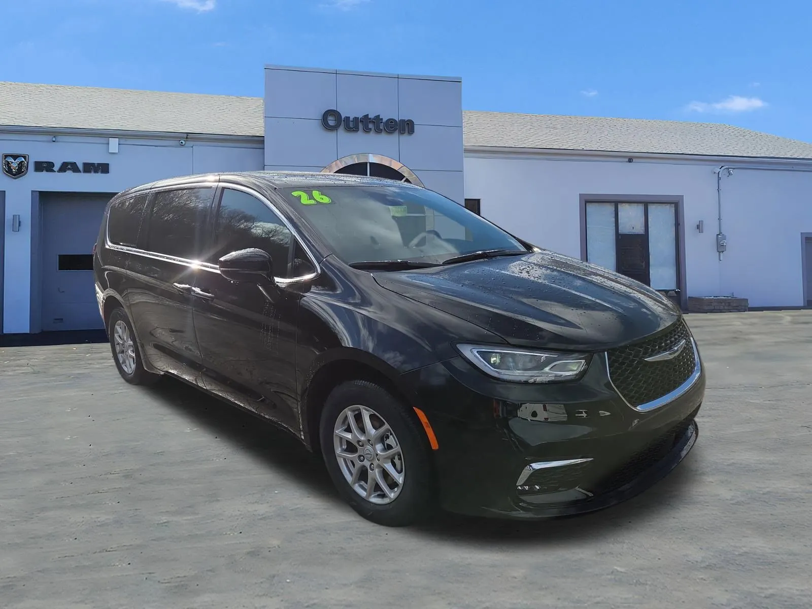 Black 2026 Chrysler Pacifica Select for sale in Tamaqua, PA
