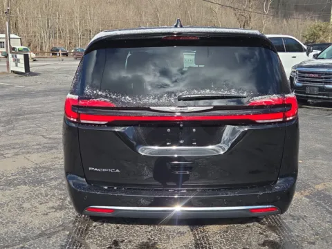 Another view of 2026 Chrysler Pacifica Select for sale in Tamaqua, PA at Outten Chrysler Dodge Jeep Ram of Tamaqua