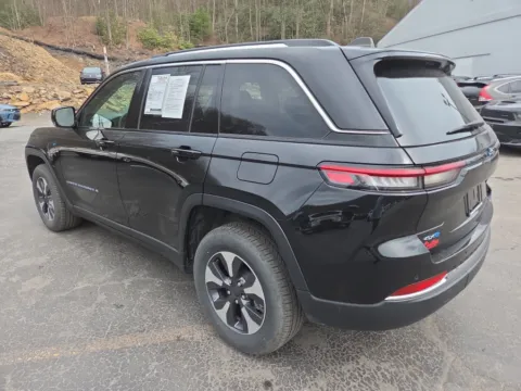 More photos of 2024 Jeep Grand Cherokee 4xe at Outten Chrysler Dodge Jeep Ram of Tamaqua, PA