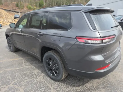 More photos of 2026 Jeep Grand Cherokee L Laredo Altitude at Outten Chrysler Dodge Jeep Ram of Tamaqua, PA