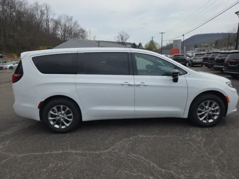 Photos of 2026 Chrysler Pacifica Select for sale in Tamaqua, PA at Outten Chrysler Dodge Jeep Ram of Tamaqua