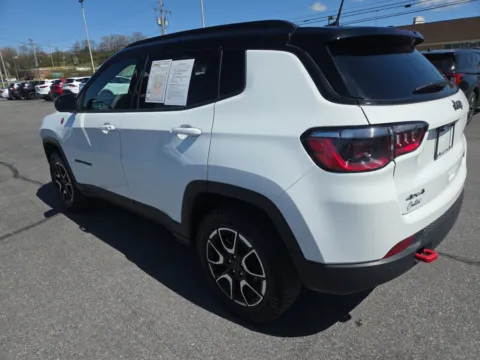 More photos of 2025 Jeep Compass Trailhawk at Outten Chrysler Dodge Jeep Ram of Tamaqua, PA