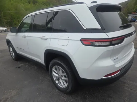 More photos of 2026 Jeep Grand Cherokee Laredo X at Outten Chrysler Dodge Jeep Ram of Tamaqua, PA