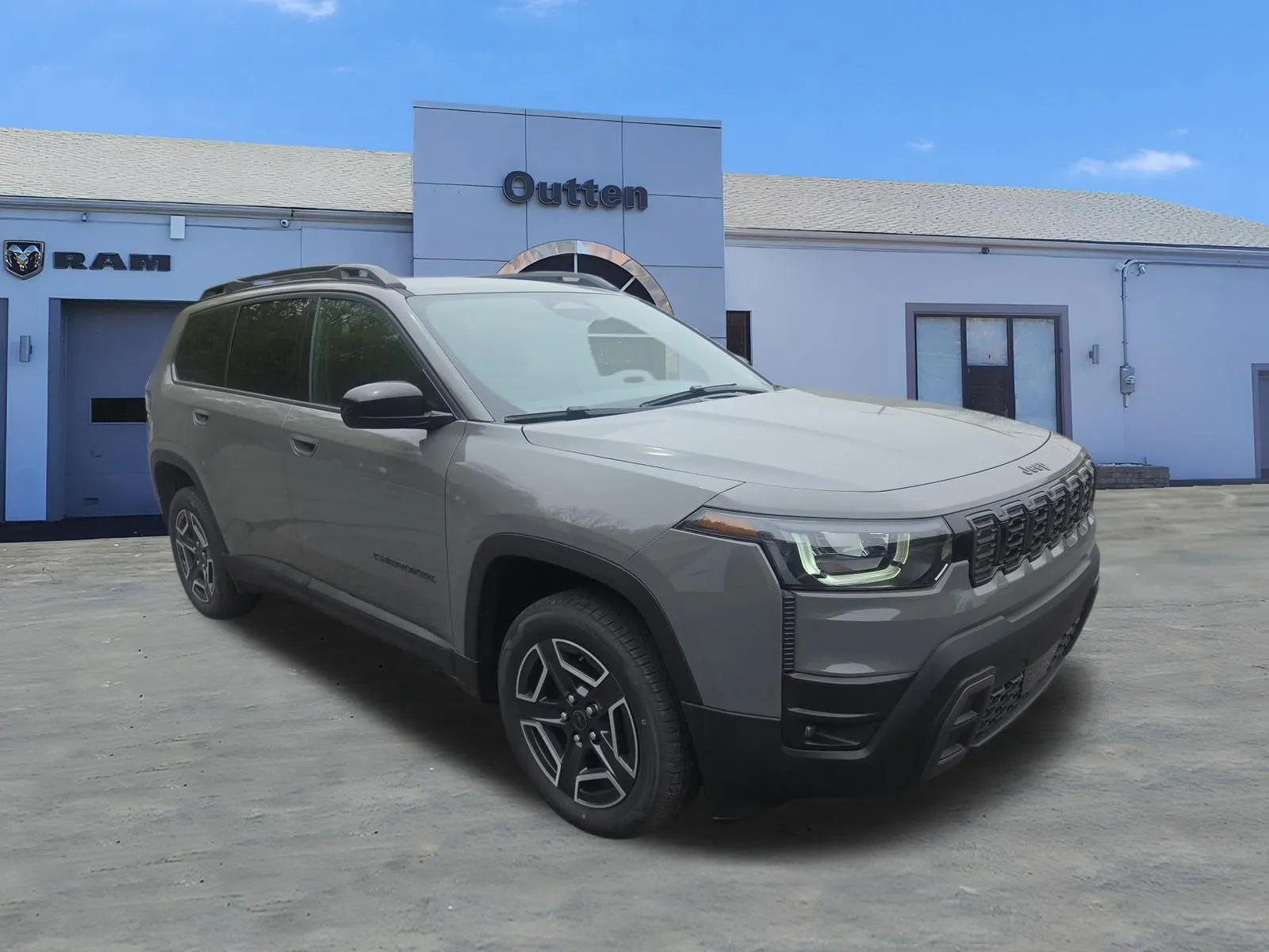 2026 Jeep Cherokee Laredo HEV 4X4's photo