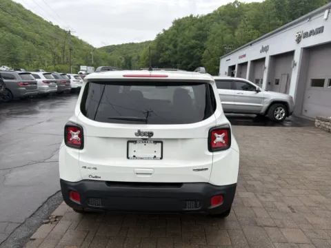 More photos of 2020 Jeep Renegade Latitude at Outten Chrysler Dodge Jeep Ram of Tamaqua, PA