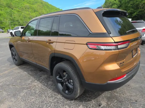 More photos of 2026 Jeep Grand Cherokee 85th Anniversary Edition at Outten Chrysler Dodge Jeep Ram of Tamaqua, PA