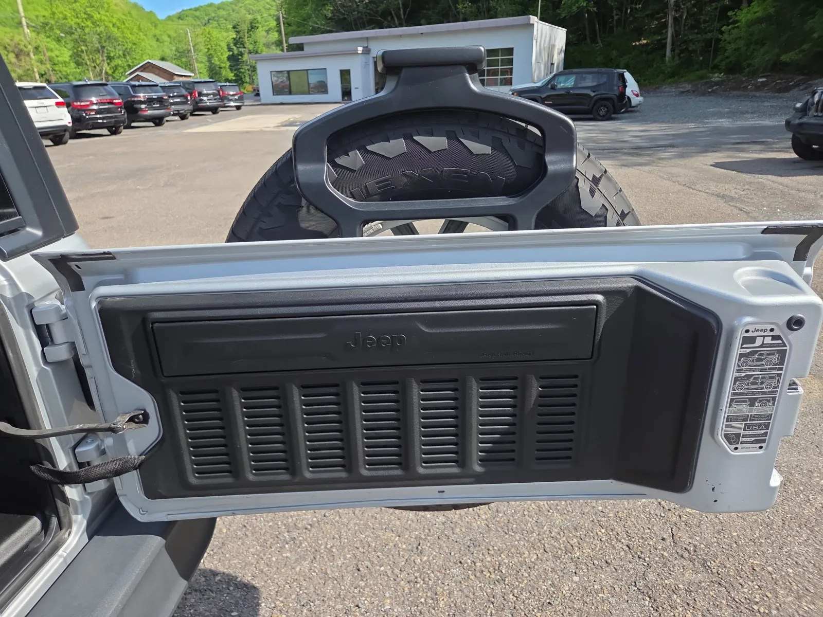 2023 Jeep Wrangler 2-Door Sport S - Photo 28
