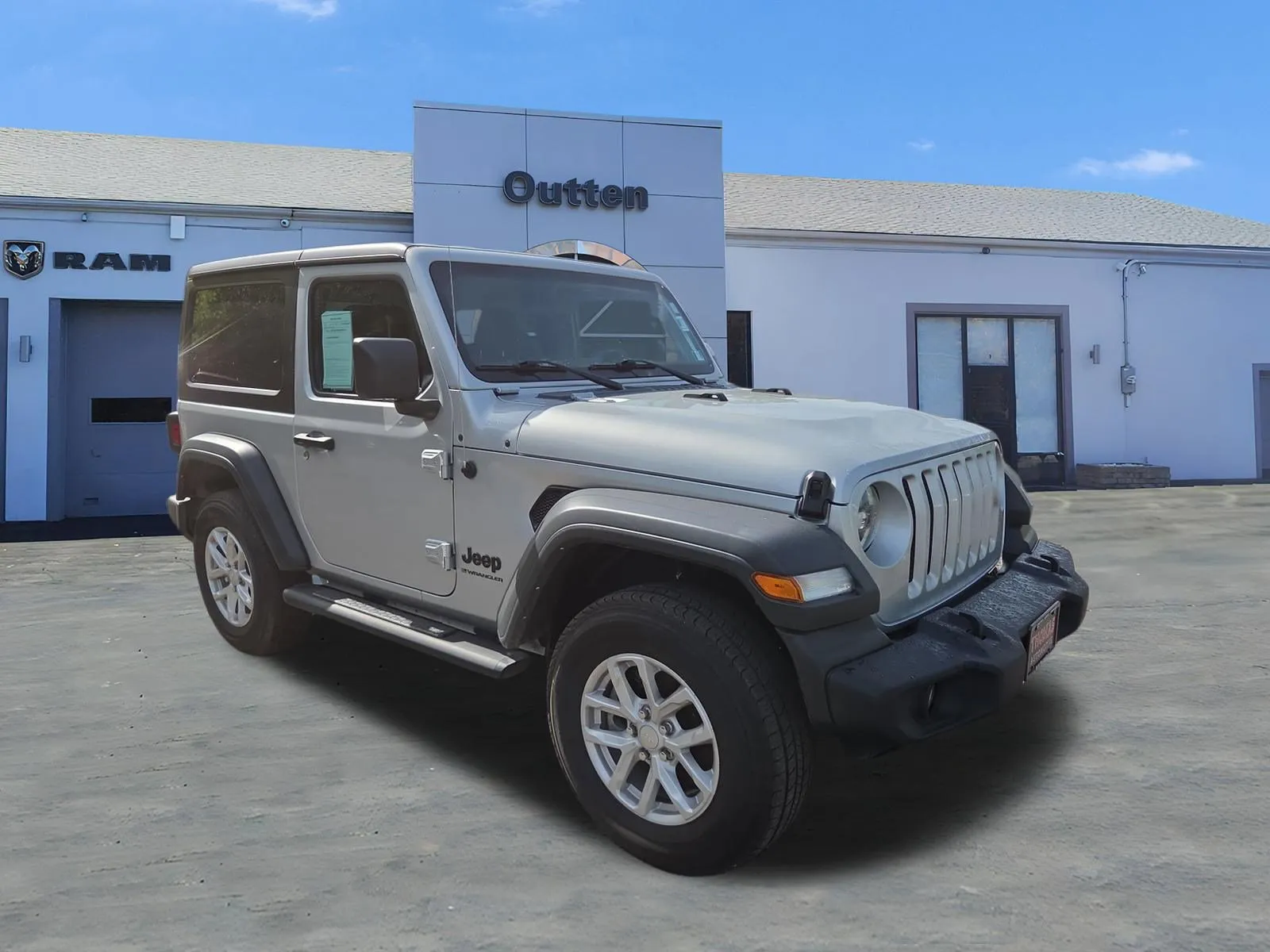 2023 Jeep Wrangler Sport S's photo