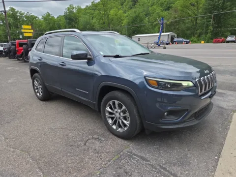 Blue 2021 Jeep Cherokee Latitude Lux for sale in Tamaqua, PA