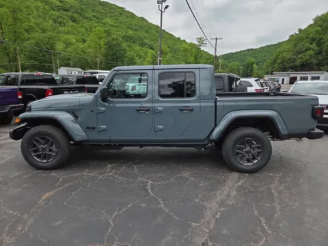 More photos of 2026 Jeep Gladiator Sport S at Outten Chrysler Dodge Jeep Ram of Tamaqua, PA