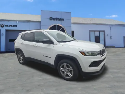 White 2024 Jeep Compass Latitude for sale in Tamaqua, PA