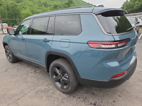 More photos of 2026 Jeep Grand Cherokee L Limited at Outten Chrysler Dodge Jeep Ram of Tamaqua, PA