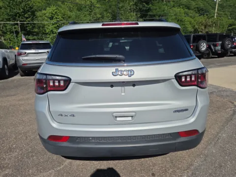 More photos of 2024 Jeep Compass Latitude at Outten Chrysler Dodge Jeep Ram of Tamaqua, PA