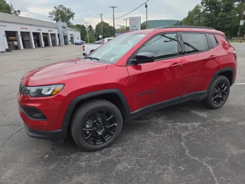More photos of 2026 Jeep Compass Latitude Altitude at Outten Chrysler Dodge Jeep Ram of Tamaqua, PA