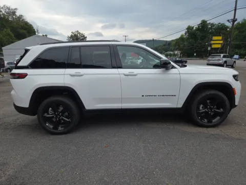 Photos of 2026 Jeep Grand Cherokee Limited for sale in Tamaqua, PA at Outten Chrysler Dodge Jeep Ram of Tamaqua
